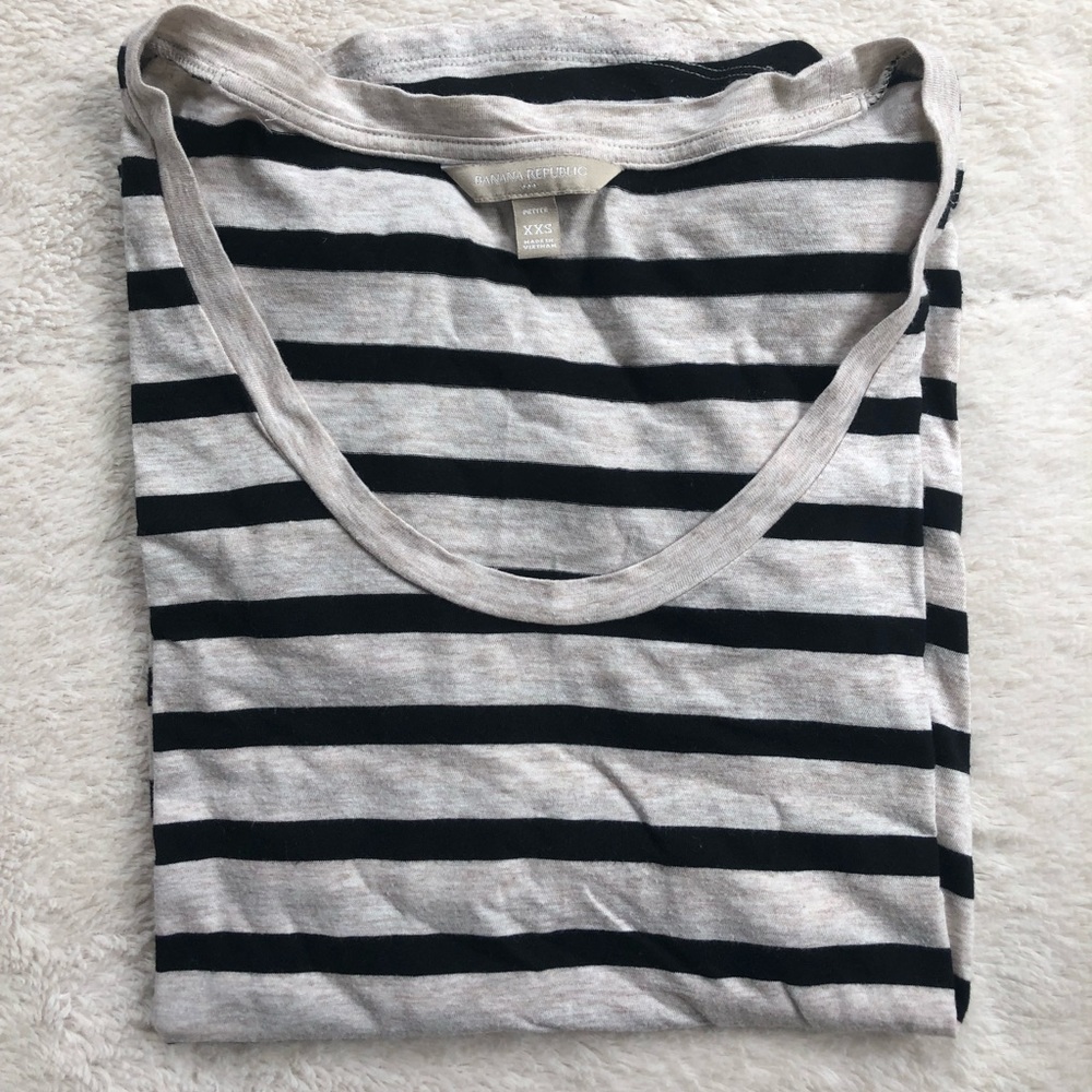 Banana Republic 3/4 Sleeve Top